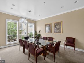 4560 Strutfield Lane 1103, Alexandria VA 22311