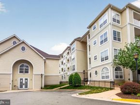 4560 Strutfield Lane 1103, Alexandria VA 22311