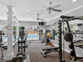 4560 Strutfield Lane 1103, Alexandria VA 22311