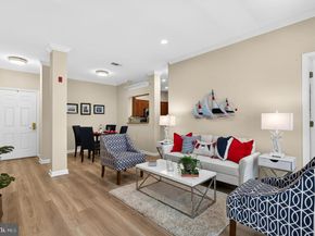 4560 Strutfield Lane 1103, Alexandria VA 22311