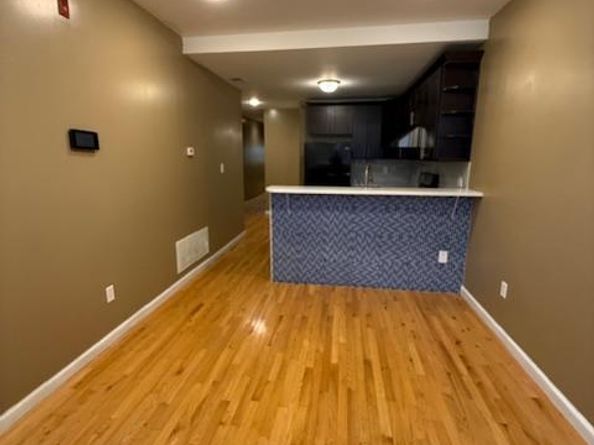 1307 E Moyamensing Avenue, Philadelphia PA 19147