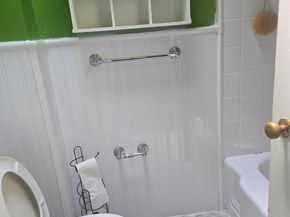 7382 Shelbourne Street, Philadelphia PA 19111