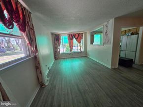 7382 Shelbourne Street, Philadelphia PA 19111