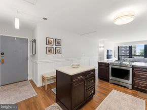 3800 Fairfax Drive 314, Arlington VA 22203