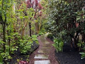 795 Hill Road, Philadelphia PA 19128