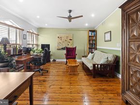 313 N 3rd Street 5A, Philadelphia PA 19106