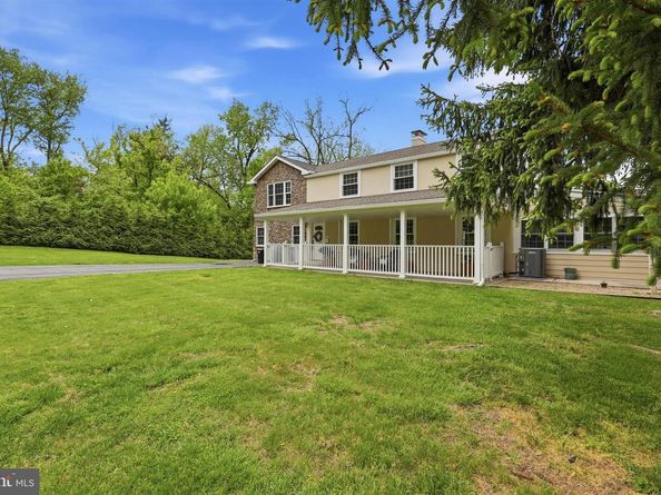 2197 Lantern Lane, Lafayette Hill PA 19444