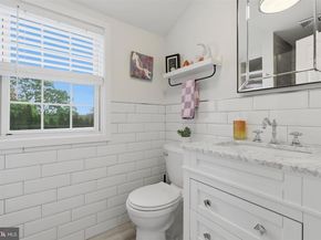 2197 Lantern Lane, Lafayette Hill PA 19444