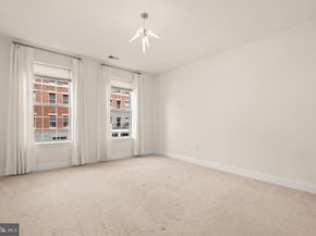600 Commodore Court 2628, Philadelphia PA 19146