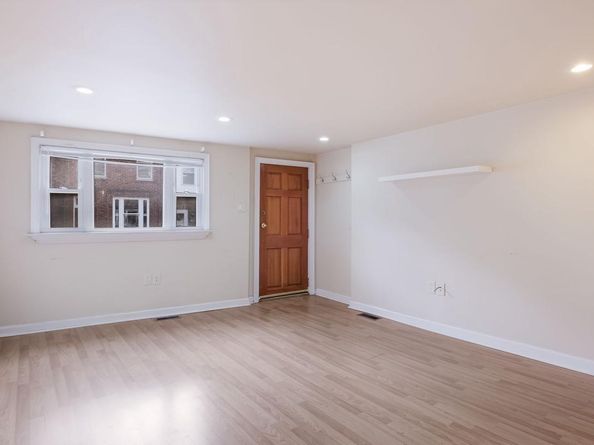 731 Carpenter Street, Philadelphia PA 19147