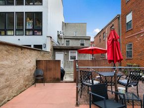 731 Carpenter Street, Philadelphia PA 19147