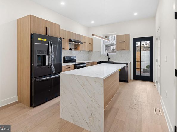 1419 Wharton Street, Philadelphia PA 19146