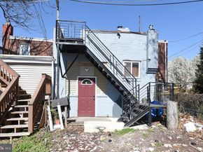 86 N York Road, Willow Grove PA 19090