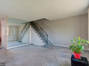 9075 Convent Avenue, Philadelphia PA 19136