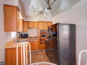 9075 Convent Avenue, Philadelphia PA 19136