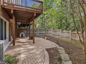 2323 Sawtooth Oak Court, Vienna VA 22182
