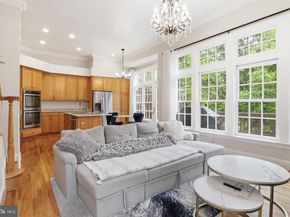 2323 Sawtooth Oak Court, Vienna VA 22182