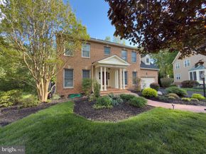 8750 Copeland Pond Court, Fairfax VA 22031