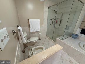 8750 Copeland Pond Court, Fairfax VA 22031