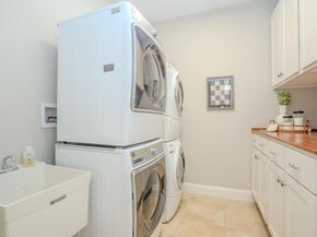 24 Hayhurst Drive, Newtown PA 18940