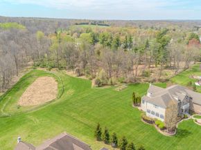 24 Hayhurst Drive, Newtown PA 18940