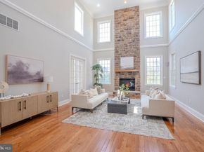24 Hayhurst Drive, Newtown PA 18940