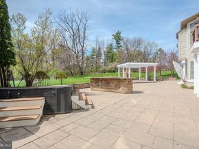 24 Hayhurst Drive, Newtown PA 18940