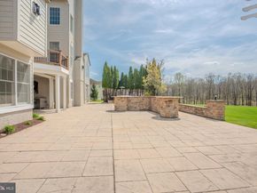 24 Hayhurst Drive, Newtown PA 18940