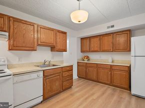 5160 Maris Avenue 201, Alexandria VA 22304