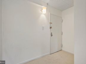 5160 Maris Avenue 201, Alexandria VA 22304