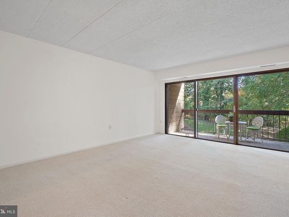 5160 Maris Avenue 201, Alexandria VA 22304