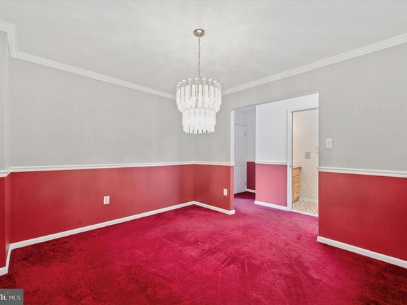 5 Sparks Circle, Glenolden PA 19036