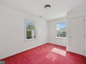 5 Sparks Circle, Glenolden PA 19036