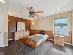 5 Sparks Circle, Glenolden PA 19036
