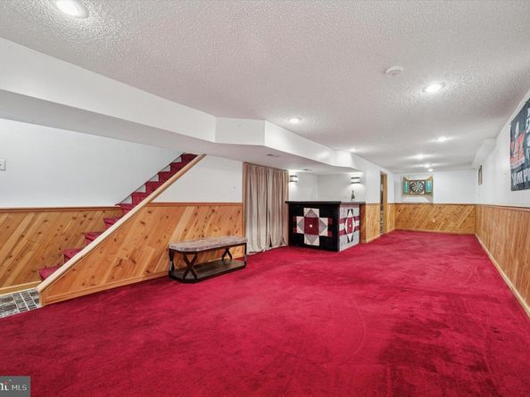 5 Sparks Circle, Glenolden PA 19036