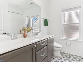 222 Grove Valley Court, Chalfont PA 18914