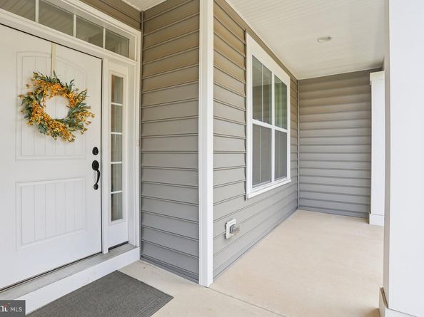222 Grove Valley Court, Chalfont PA 18914