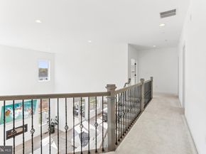 222 Grove Valley Court, Chalfont PA 18914
