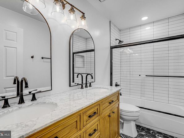 1255 Dartmouth Court, Alexandria VA 22314