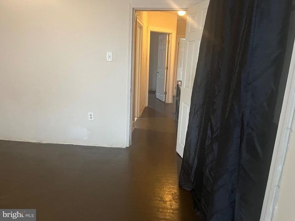 843 E Price Street, Philadelphia PA 19138