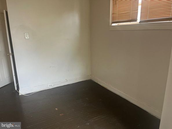 843 E Price Street, Philadelphia PA 19138
