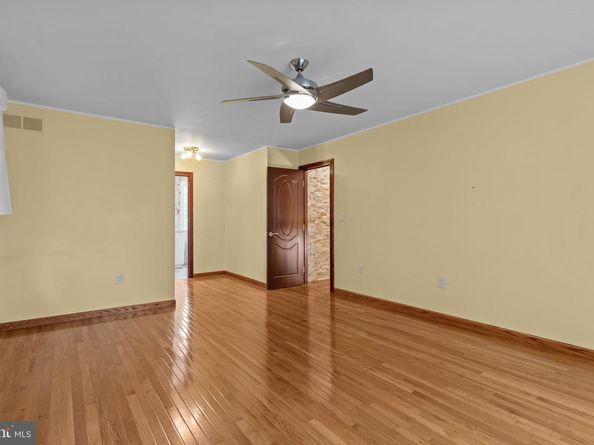 905 Pebble Lane, Southampton PA 18966