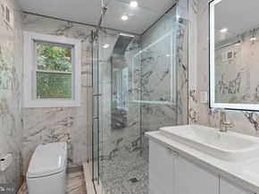 905 Pebble Lane, Southampton PA 18966