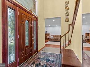 905 Pebble Lane, Southampton PA 18966