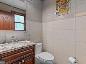 905 Pebble Lane, Southampton PA 18966
