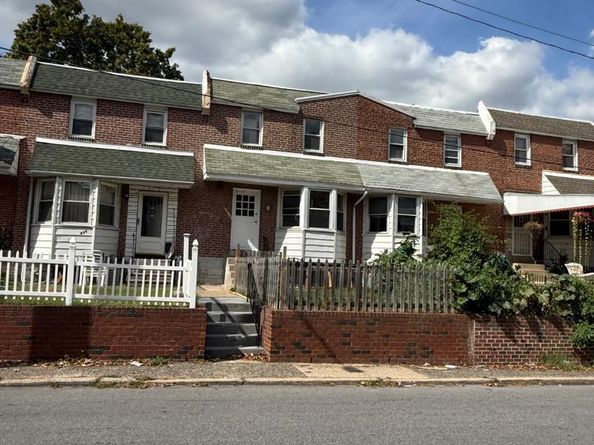 432 Grace Road, Upper Darby PA 19082