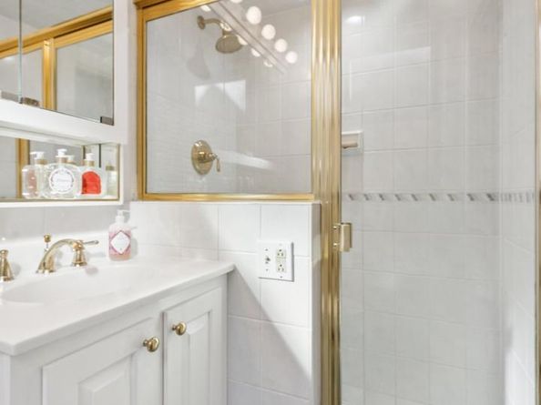 2814 38TH Street NW, Washington DC 20007