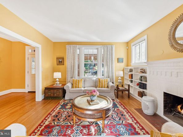 2814 38TH Street NW, Washington DC 20007