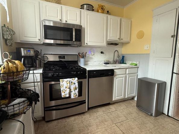 3349 Saint Vincent Street, Philadelphia PA 19149