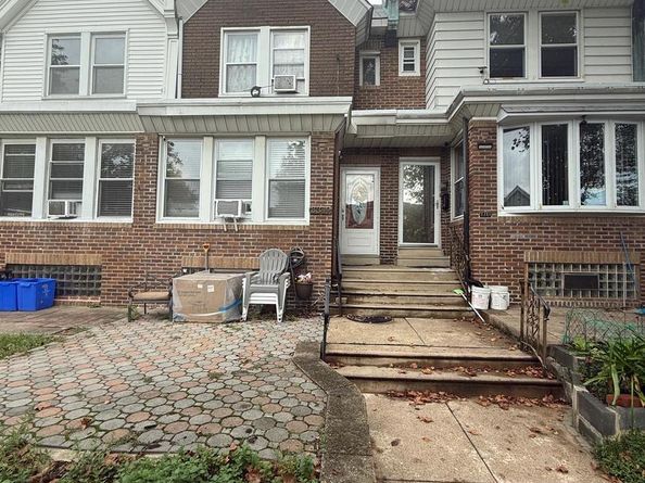 3349 Saint Vincent Street, Philadelphia PA 19149